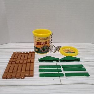 Lincoln Logs Log Cabin Keychain 22 Pieces Logs & Roof